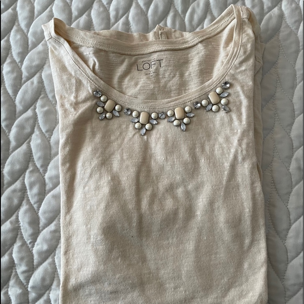 Fun LOFT cream tee with beaded detailing